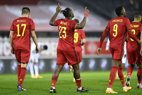 瑞士球员传中助攻,帮助球队完成逆转的是谁